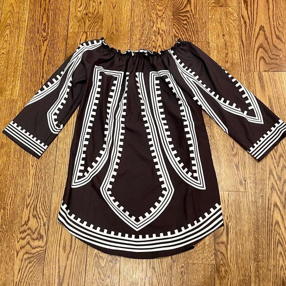 Black & White Off-the-Shoulder Dress - Picture 7 of 7